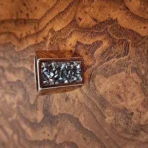 Stylish Unisex Ring with Bling